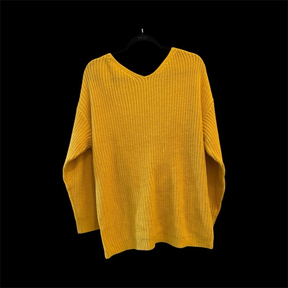 Runway Sweaters - Yellow V-Neck Women's Sweater 2x